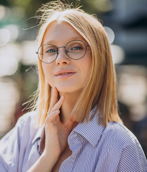 Low cost prescription glasses